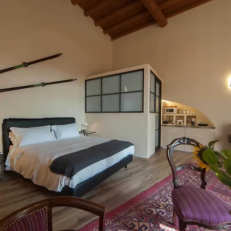 Bed and breakfast La Soffitta Covelli 3*