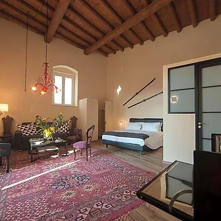 La Soffitta Covelli 住宿加早餐酒店 特拉尼