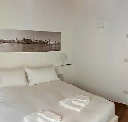 La Soffitta Covelli 3* 特拉尼